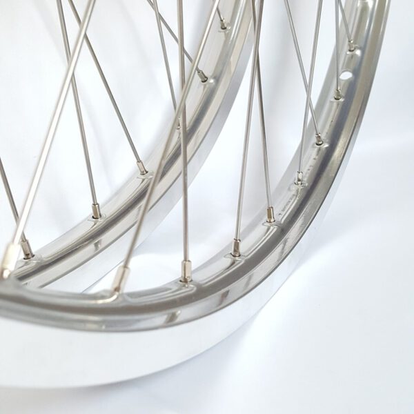 Laufradsatz für Oldtimer Fahrräder 26 Zoll Silber