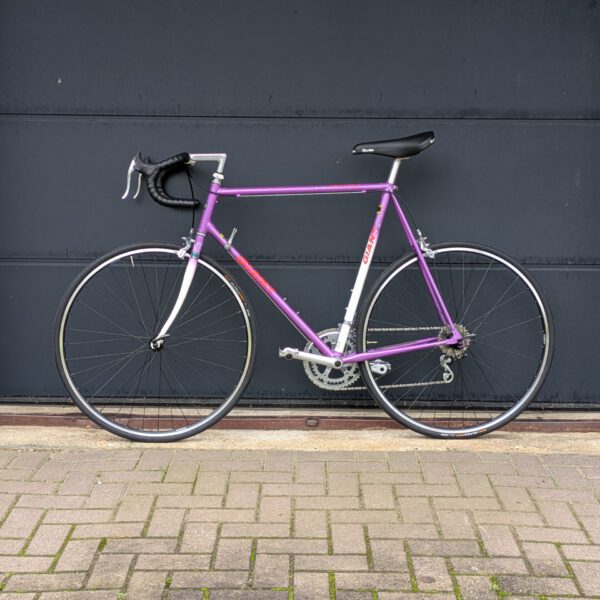 Vintage Rennrad Giant Speeder Weiß Violett