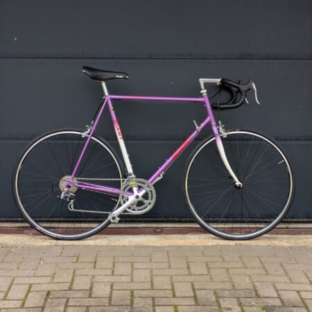 Vintage Rennrad Giant Speeder Weiß Violett