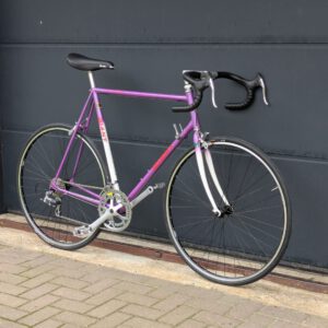 Vintage Rennrad Giant Speeder Weiß Violett
