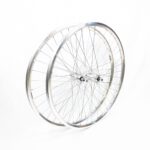 Laufradsatz 28 Zoll für Vintage Tourenräder Silber poliert 122-126 mm