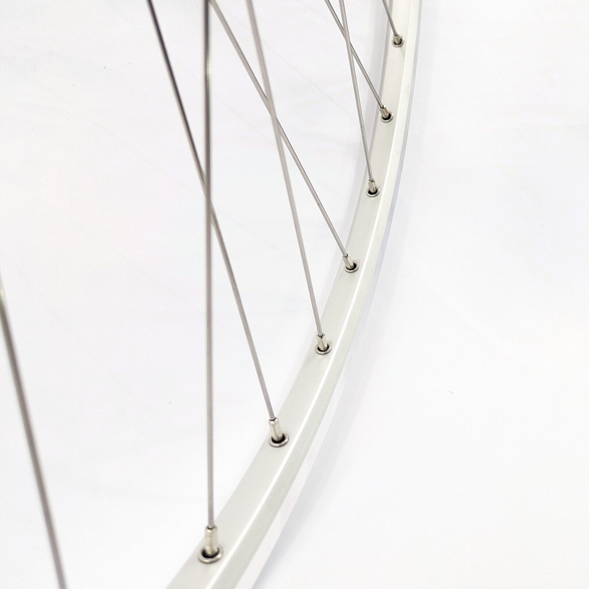 Hinterrad 28 Zoll für Vintage Rennräder Silber matt 122–126 mm
