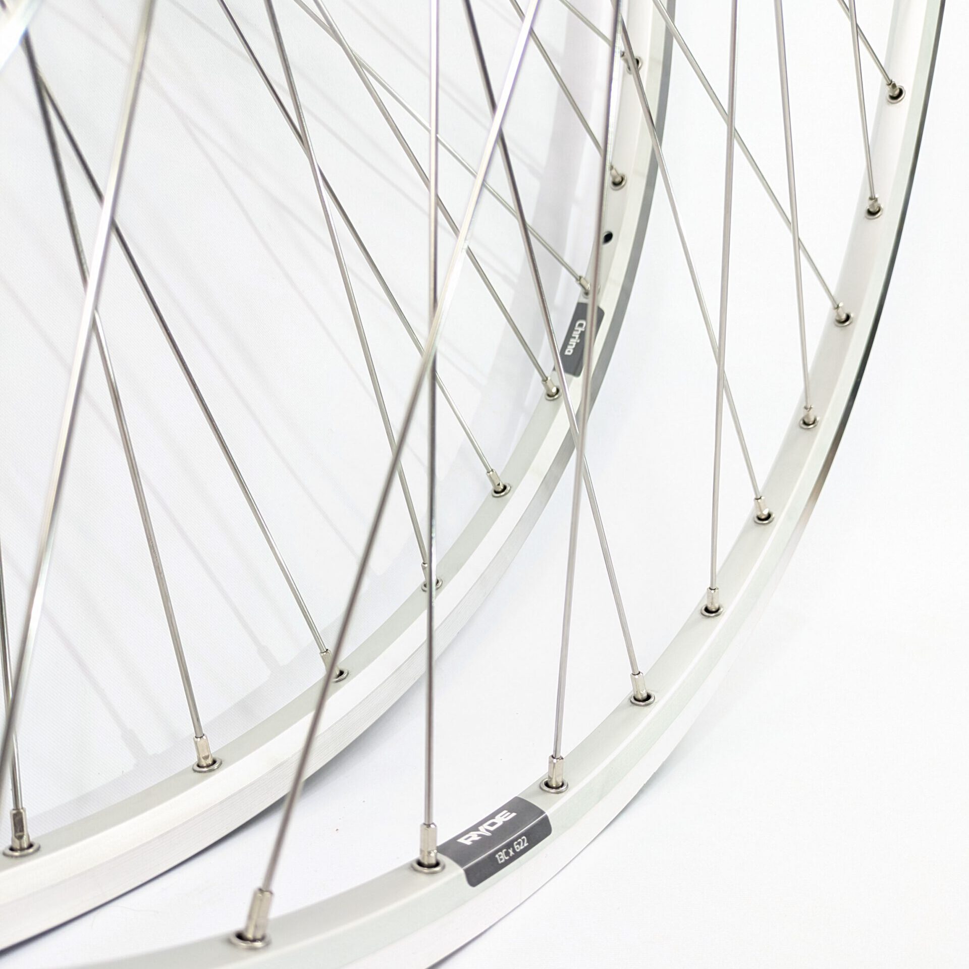 Laufradsatz 28 Zoll für Vintage Rennräder Ryde Chrina Silber Matt 13-622
