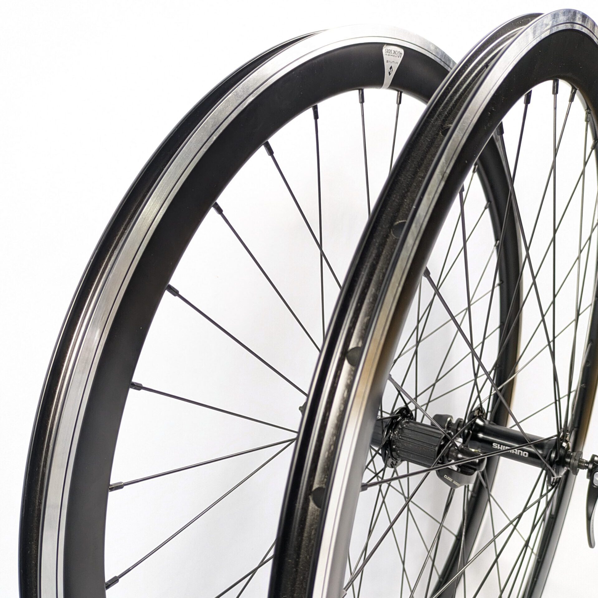 28 Zoll Rennrad Laufradsatz Hochprofil Schwarz – Shimano Tiagra